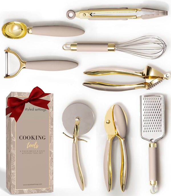 Gold & Beige Kitchen Utensils Set – 8 Piece Cooking Gadget Collection with Garlic Press, Peeler & Pizza Cutter